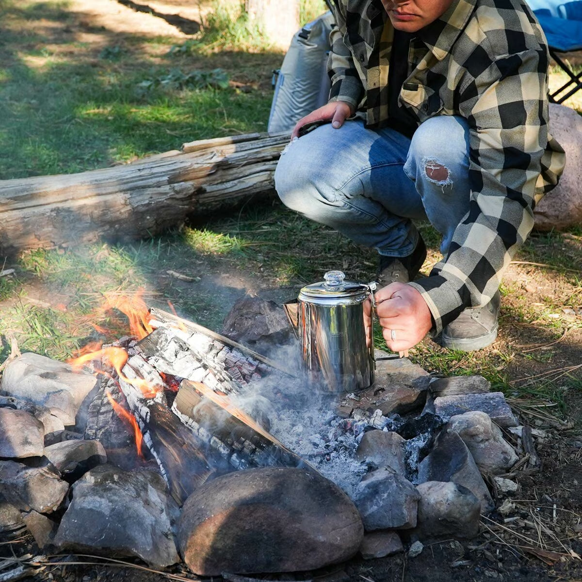 Alpine Mountain Gear Coffee Percolator with 4 Carabiner Mugs